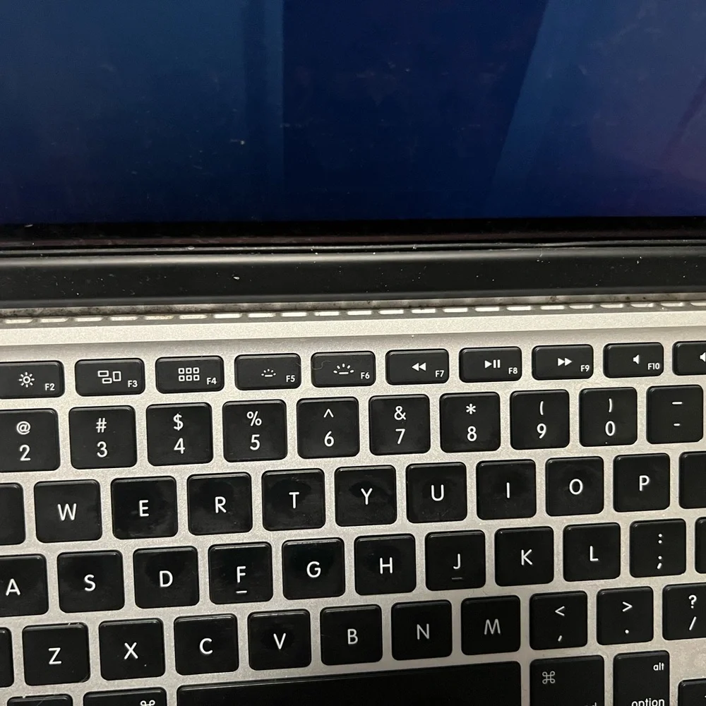 Apple MacBook Pro 13